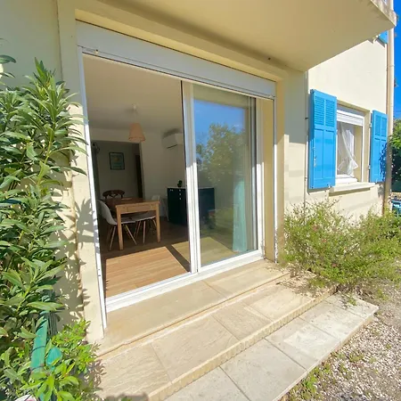 아파트 Perle Rare, F4 Donnant Sur Un Grand Jardin Prive Amenage, Parkings Gratuits, Clim, Calme, Ideal Famille & Pro, 10 Min De La Mer Et Du Centre-Ville, De La Gare Sncf Et Routiere 툴롱